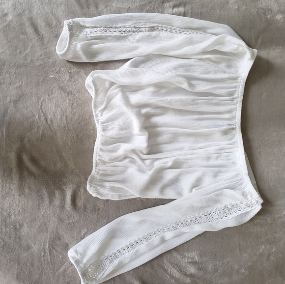 Elan Tops - White crop top Elan Tops - White crop top